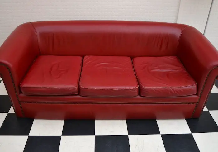 safe way to clean leather sofa