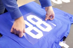 how to remove vinyl from shirt with iron