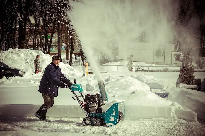 Best Snow Blowers For Steep Driveway