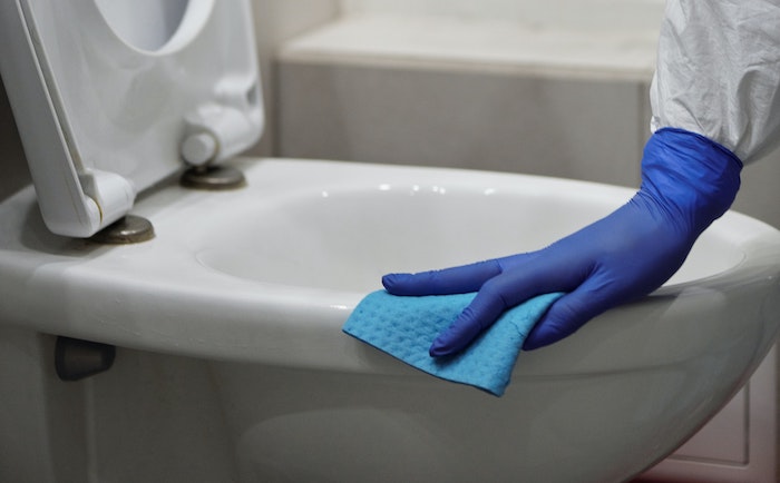 Can I Use Toilet Bowl Cleaner to Clean My Sink?