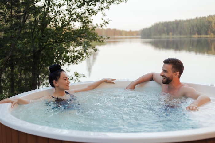 6 Best Hot Tubs for Back Pain for 2022