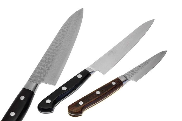 Hammered vs. Non-Hammered Knives